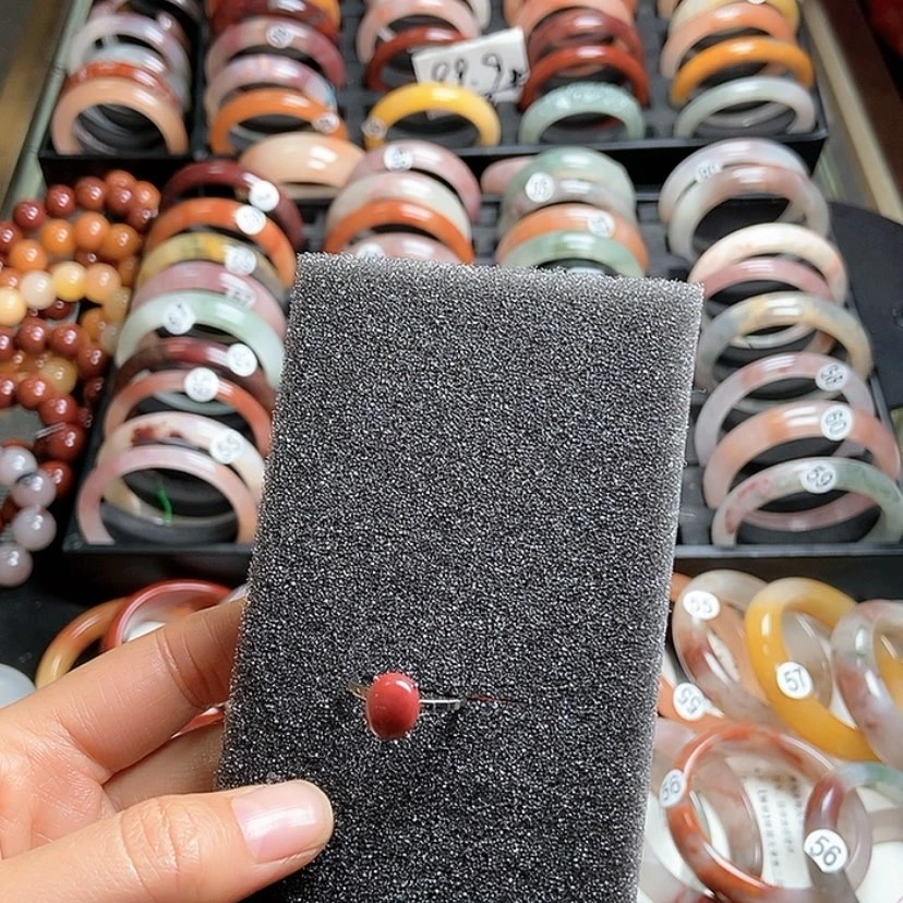 【闪购商品】石英质玉戒指未镶嵌习**羽