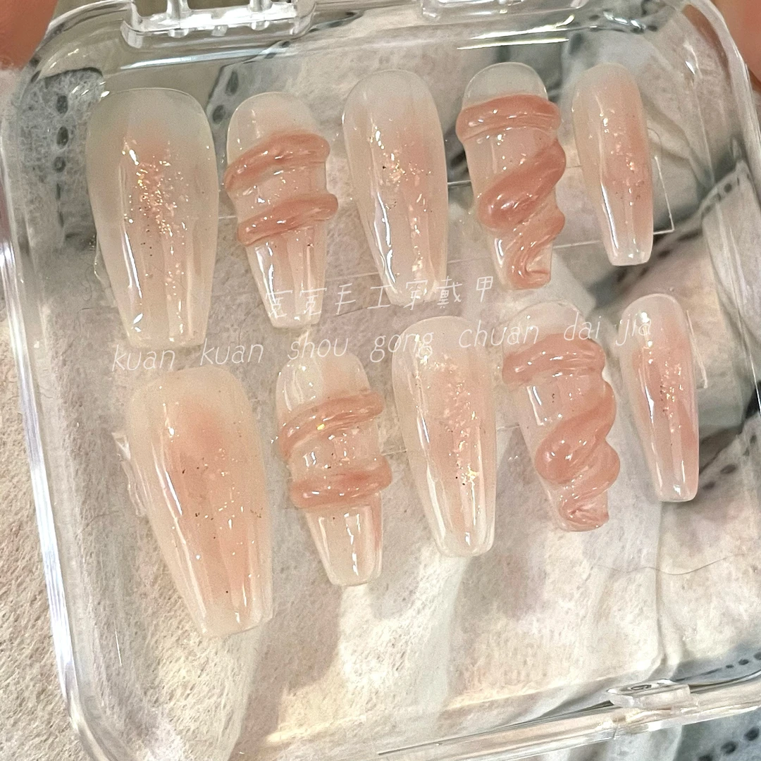 宽宽原创 『小蛇蛇』 晕染小蛇透色显白清新纯手工高级感美甲中长款