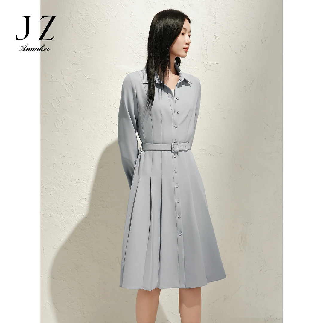 玖姿安娜蔻KWFC50024优雅知性翻领收腰衬衫休闲连衣裙女2025春