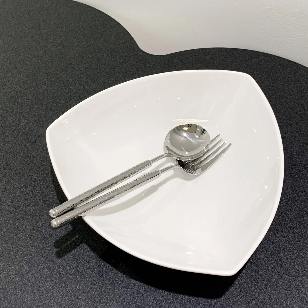 9英寸【三角碗】沙拉碗汤碗&（微瑕）