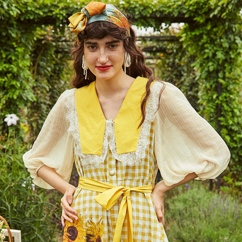 两三事【向夏日葵】蕾丝格子印花连衣裙 S21XLY087