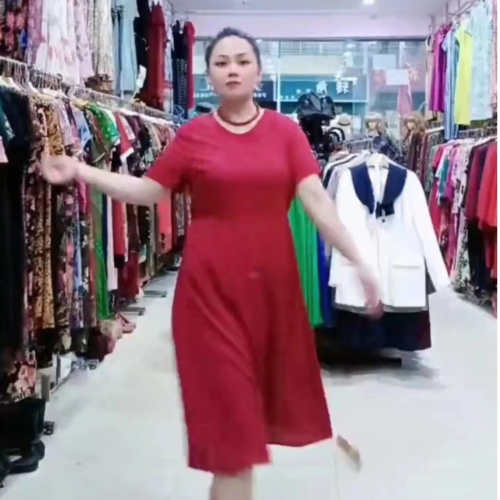 圆领女式棉百褶中长款短袖连衣裙简约大方时尚修身夏季女士妈妈装