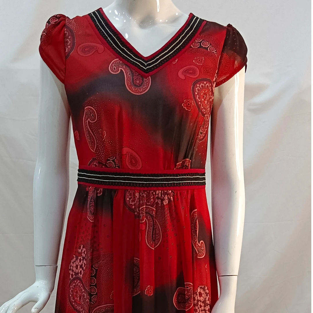 夏季V领长款雪纺连衣裙女款A字裙显瘦花瓣袖连衣裙红色女士连衣裙