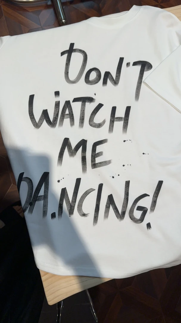 字母印花大T 宽松舒适白色