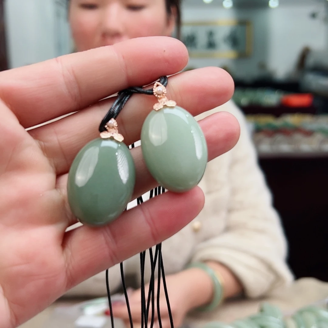 【闪购商品】石英质玉老熟料拍一发一059未镶嵌