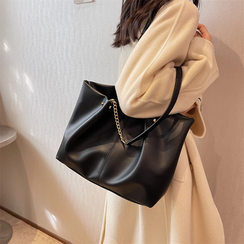 大容量大包包女士2024新款真皮托特包高级感通勤单肩包