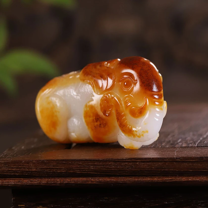 精品吉祥如意独籽把件59g挂件和田玉籽料艳红皮精工ngtc籽料鉴定