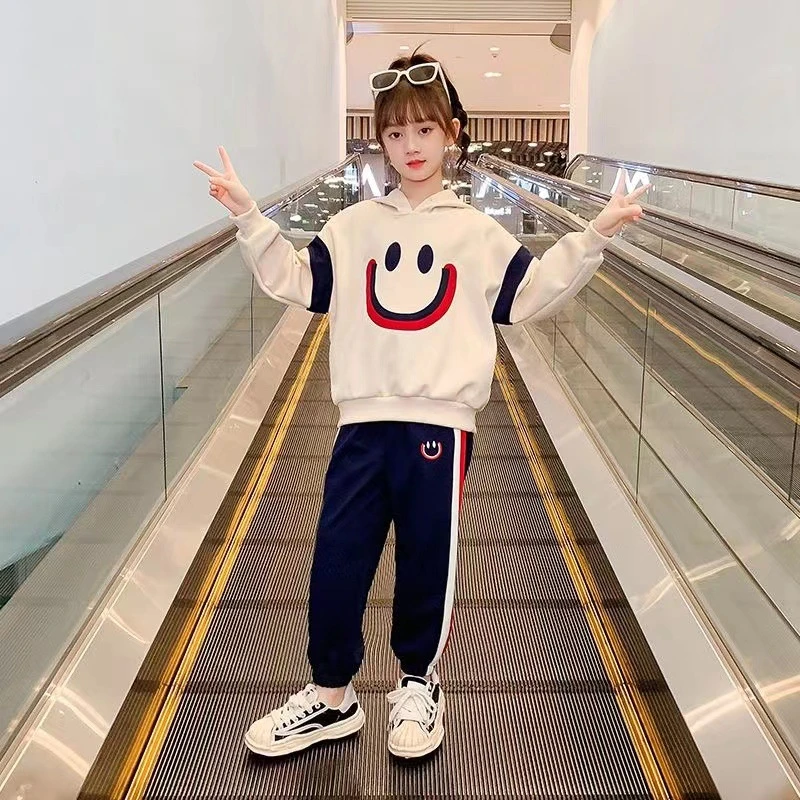 女童运动裤春秋款2024新款洋气秋装卫裤秋季炸街大童时髦裤子