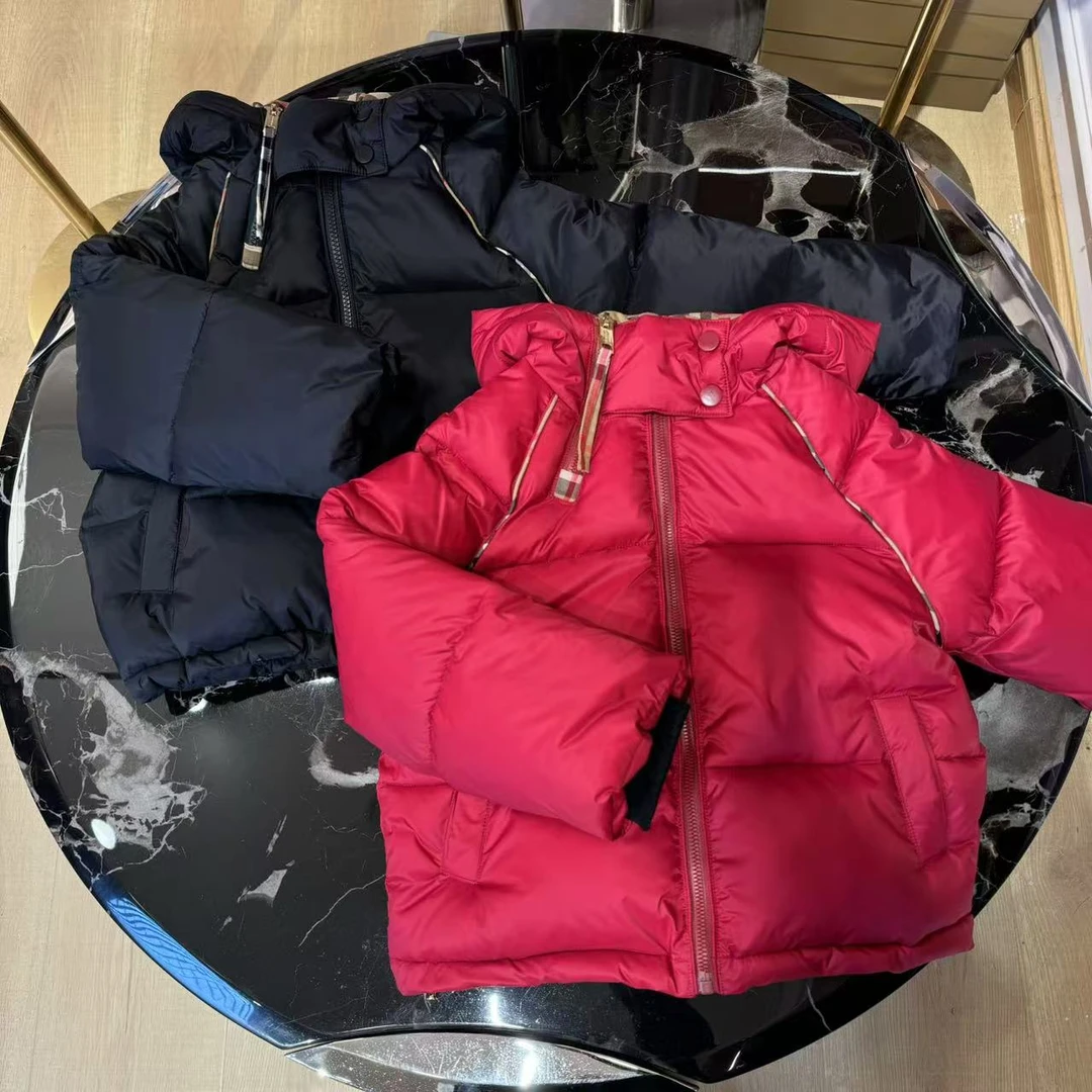 66039轻奢小众男宝女宝中性款连帽羽绒服