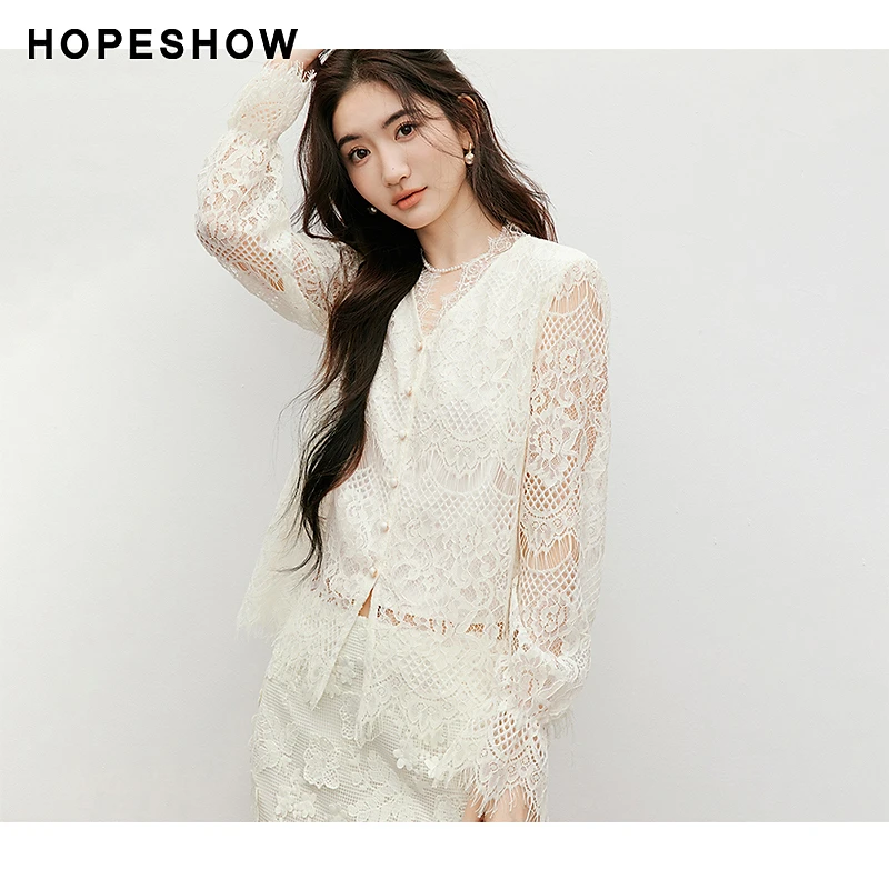 红袖春季2025新款女装 肌理感优雅蕾丝单排扣V领上衣90125522001