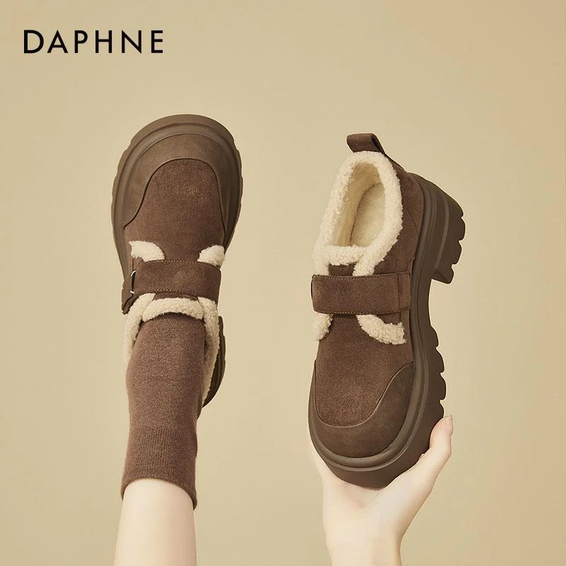 达芙妮厚底加绒毛毛鞋女鞋冬季2024年冬季新款保暖魔术贴勃肯鞋子