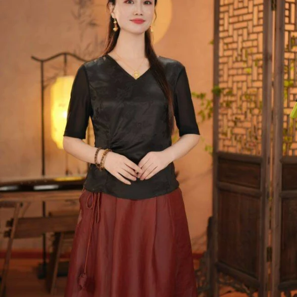 『墨色蝶』新中式气质时尚国风暗纹提花短袖上衣 DFCY331179