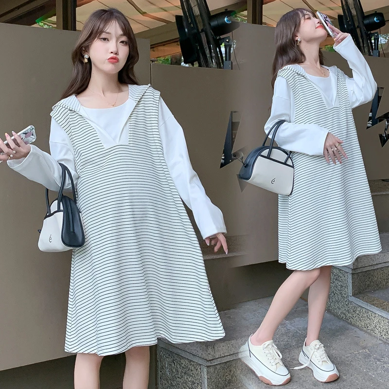 孕妇装秋装长袖连衣裙怀孕期韩版宽松连帽中长款上衣秋季款孕妇裙