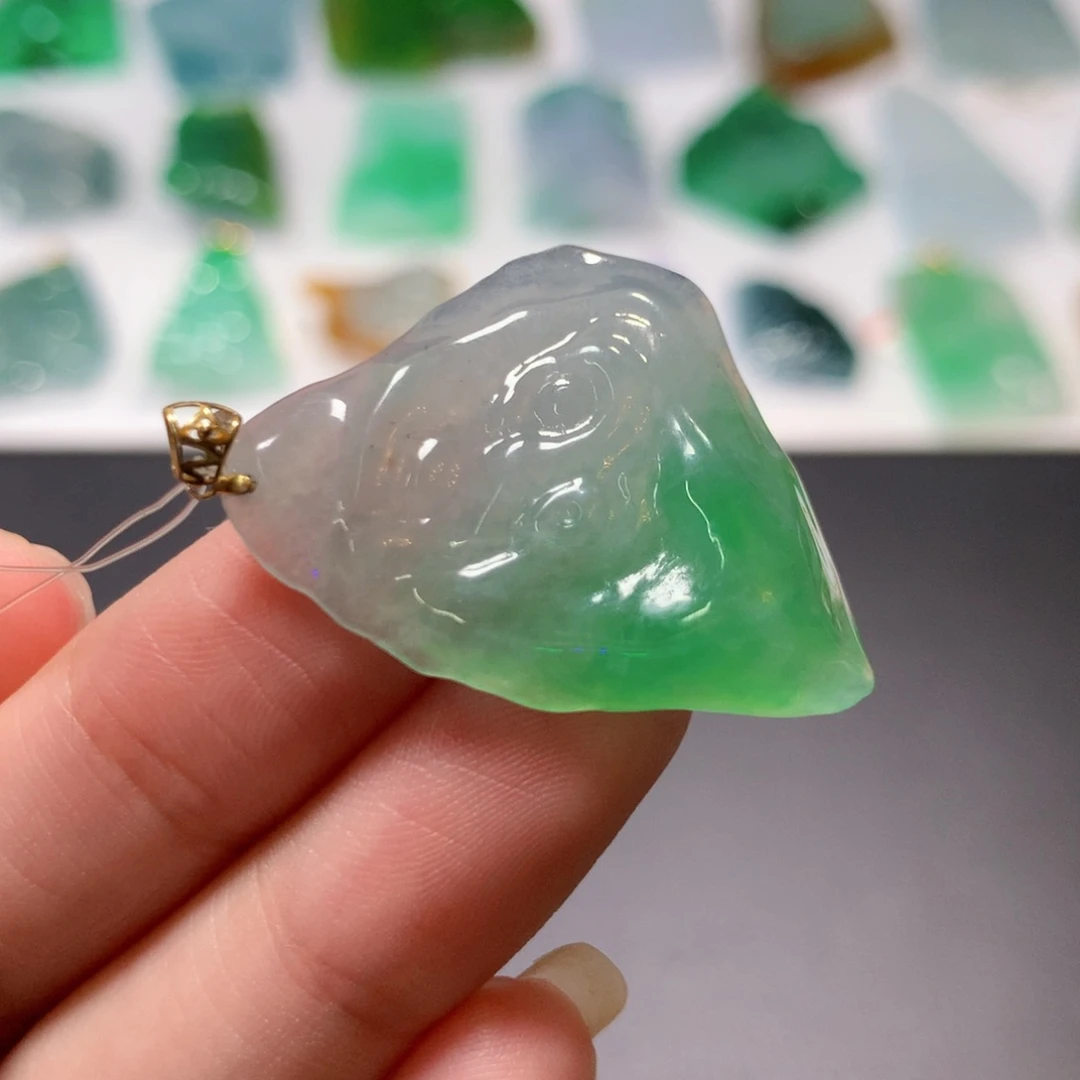 【闪购商品】翡翠吊坠(不含链)未镶嵌我****29857