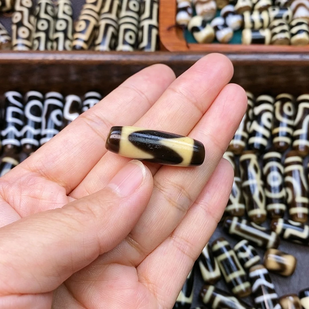 【闪购商品】玛瑙/玉髓颈饰未镶嵌小*枫