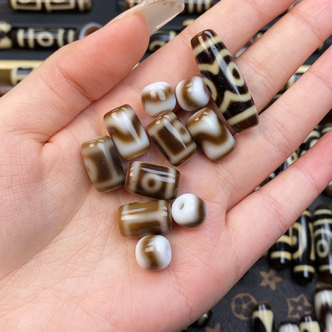 【闪购商品】玛瑙/玉髓颈饰未镶嵌J****Z