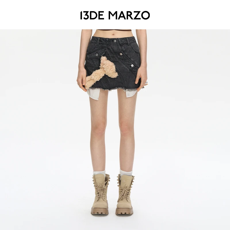 13DE MARZO女士 24春夏新款扭曲线条个性时尚半身裙气质牛仔短裙
