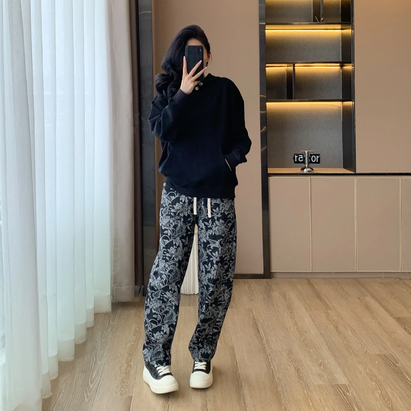 网红炸街运动休闲套装女秋冬时尚洋气高级感连帽卫衣牛仔裤两件套