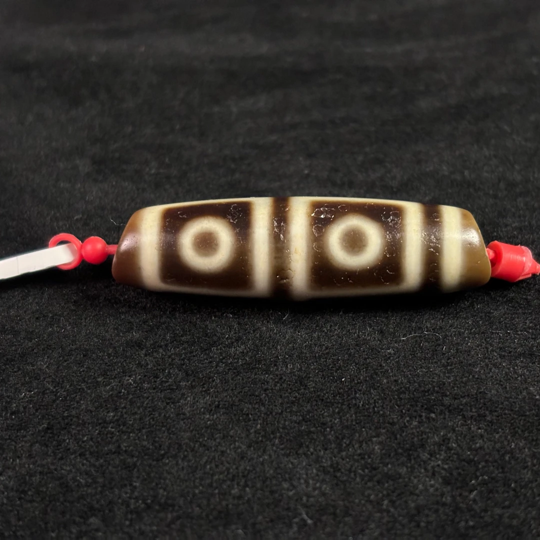 建成 牙黄地门四眼 精挑台珠 玛瑙