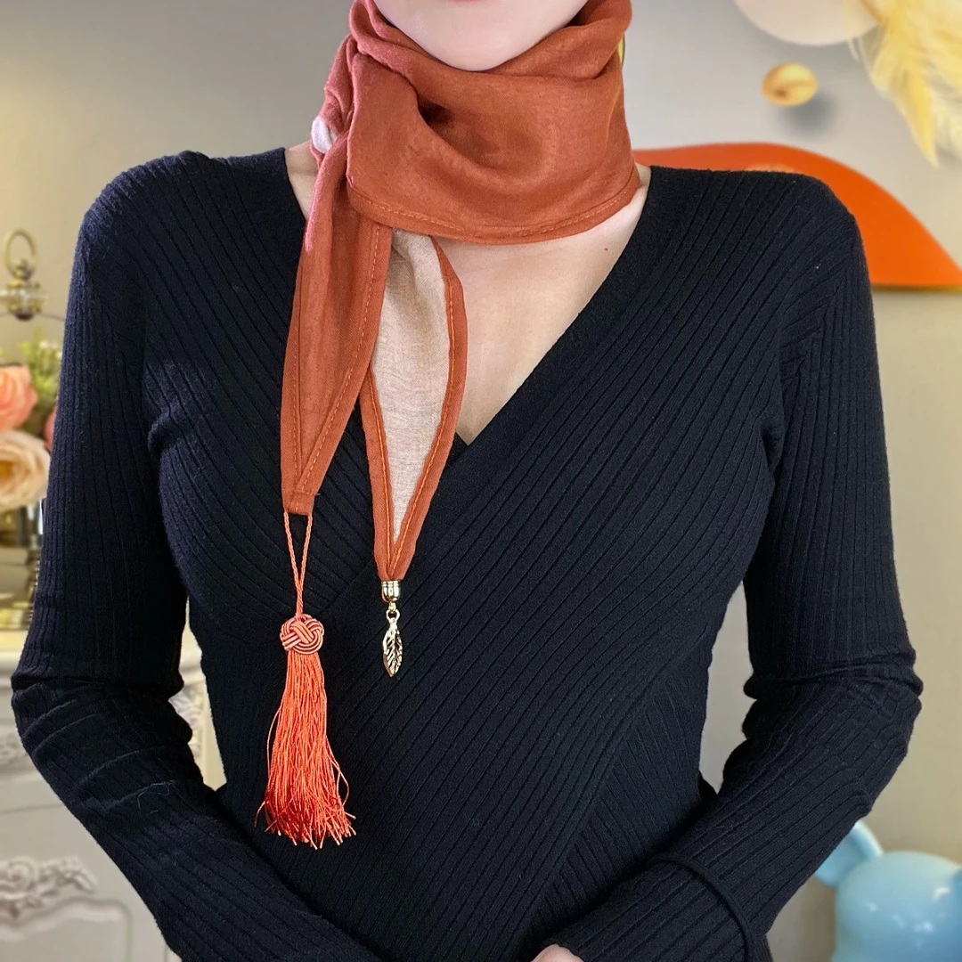 新款秋冬双层时尚丝巾围巾三角巾护颈高档网红款爆款三角护颈丝巾