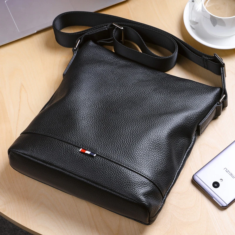男士单肩包真皮休闲2025新款时尚韩版运动包男牛皮软皮斜挎包背包
