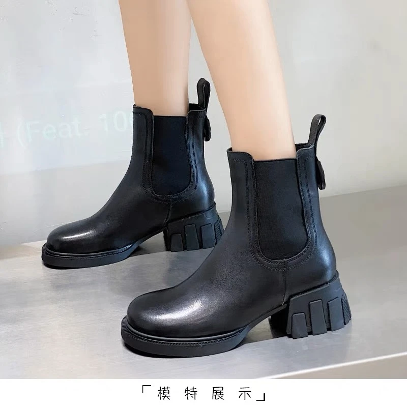 4792粗跟高品质加棉百搭休闲短靴正码正拍