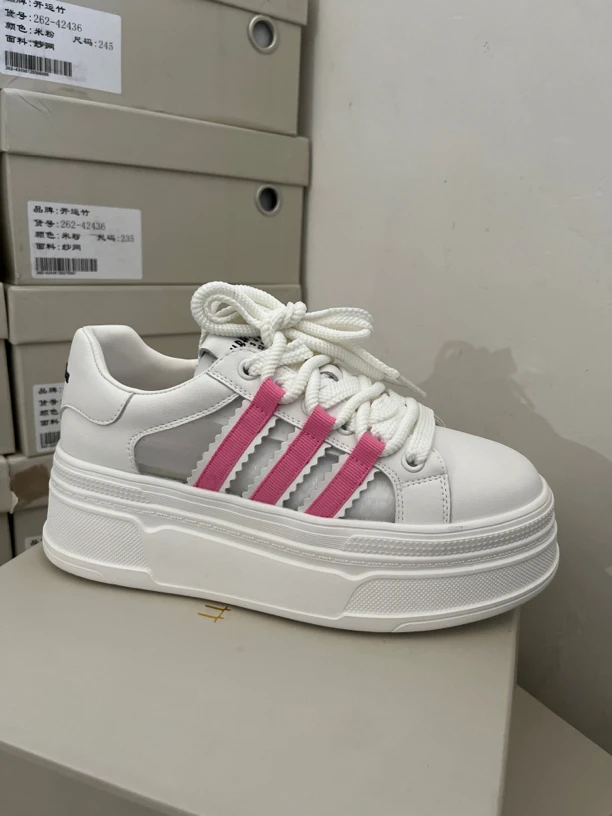 26242436新款高品质百搭舒适休闲夏季小白单鞋正码正拍（6楼仓库）