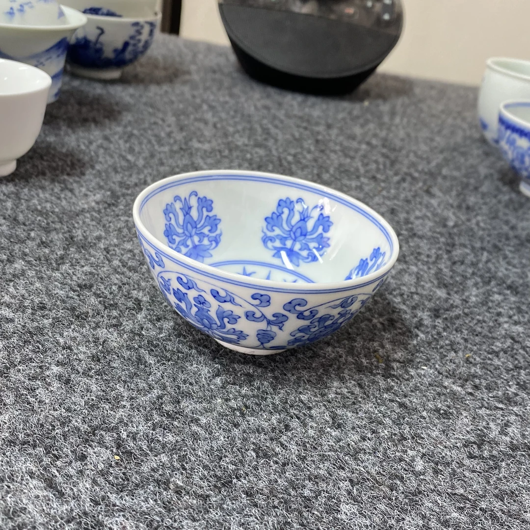 【至坤承器】仿雍正缠枝莲宝相花纹杯