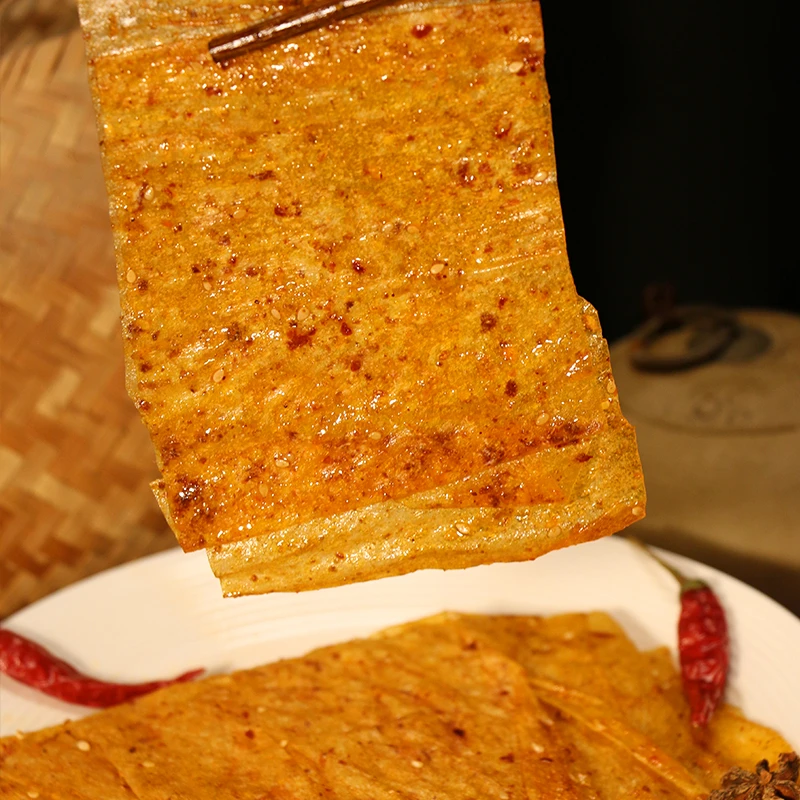 林娭毑125g大辣片湖南特产香辣网红手工辣条怀旧休闲辣条豆皮零食