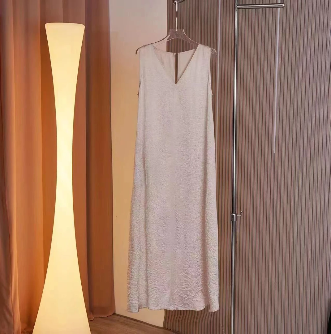 设计师扣式时尚100醋酸轻奢气质无袖优雅连衣裙E3003