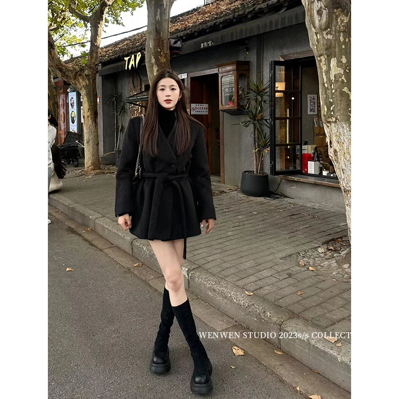 【秋秋】秋冬长袖设计感法式气质外套-230382