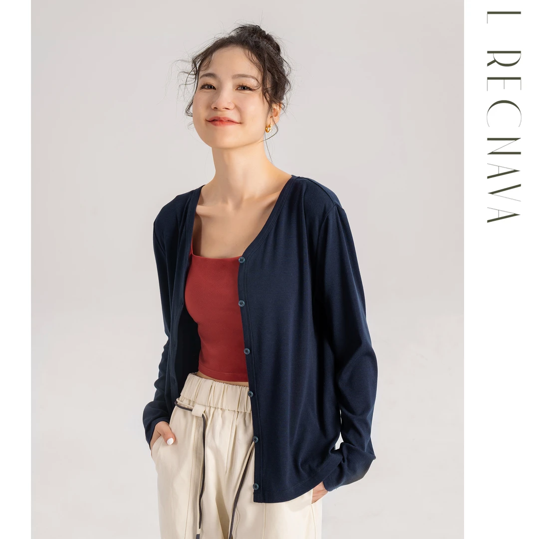 LRECNAVA 芮柯纳未 羊毛针织圆领开衫外套气质秋冬新品保暖搭子