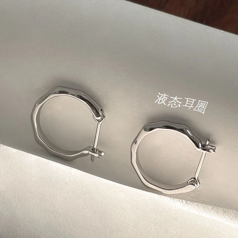 合金耳饰 合金耳饰高级感小众设计耳圈耳扣素圈耳钉圆圈不规则酷