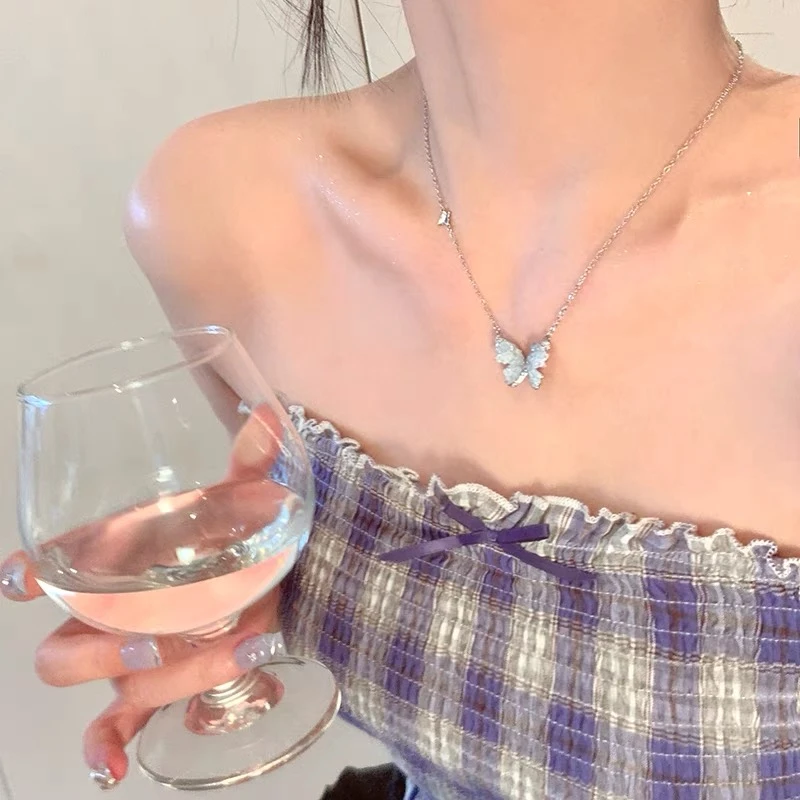 铜合金项链 夏日碎冰蓝蝴蝶项链女高级感轻奢锁骨链2025新款