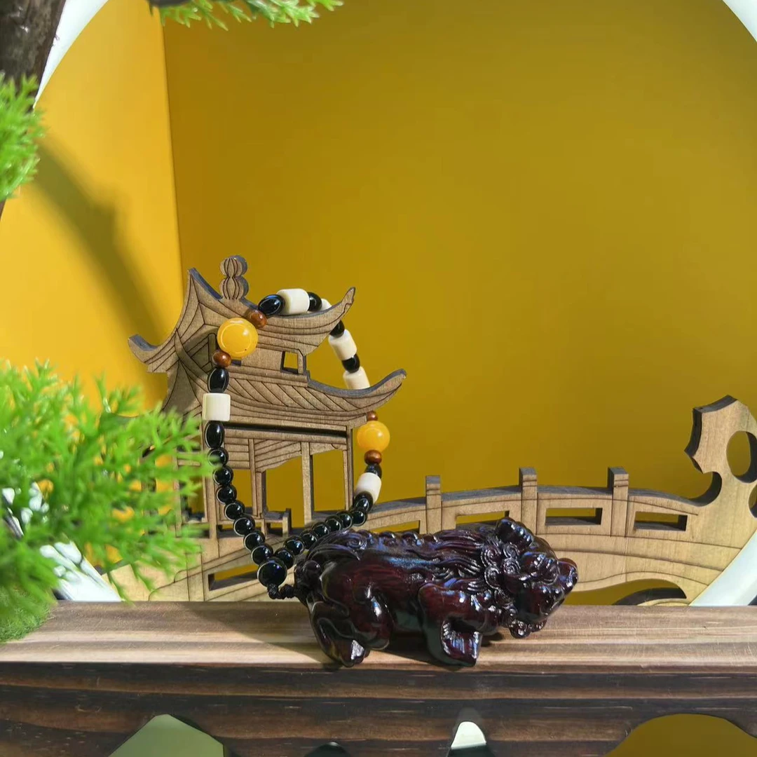 紫檀木雕木霸王貔貅手把件正宗实木雕刻盘玩手工艺制品高端工艺品