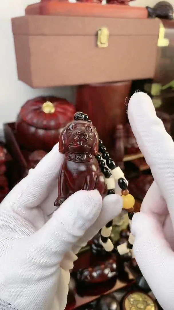 【闪购商品】木头狗