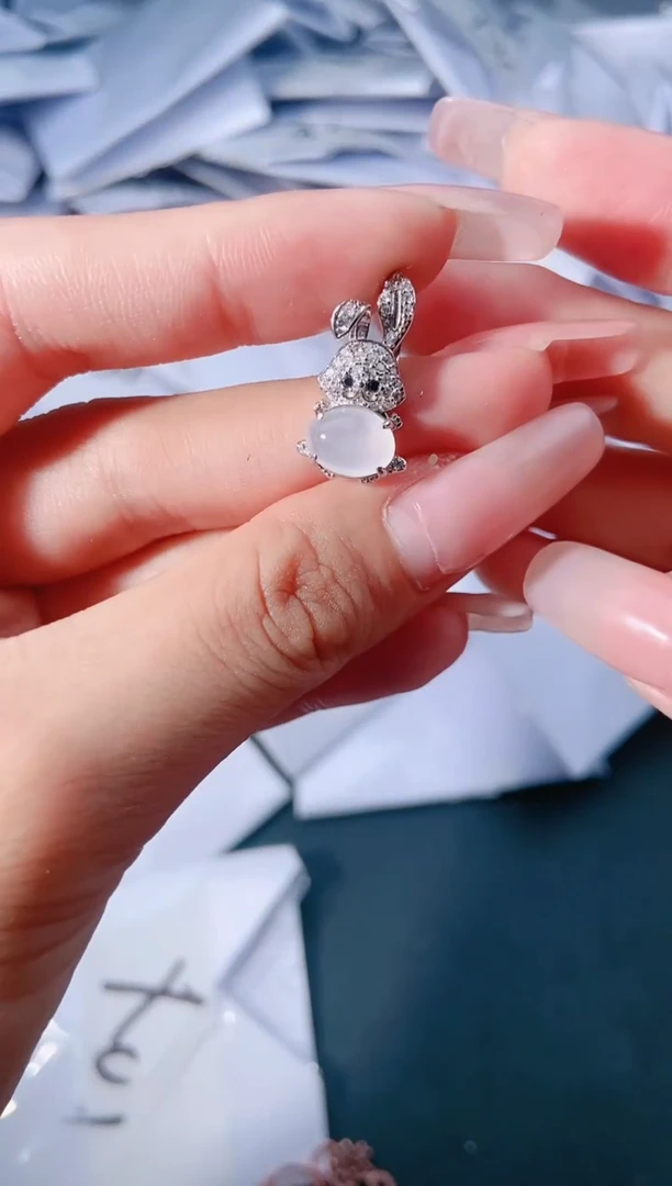 【闪购商品】翡翠吊坠(不含链)银S925镶嵌.