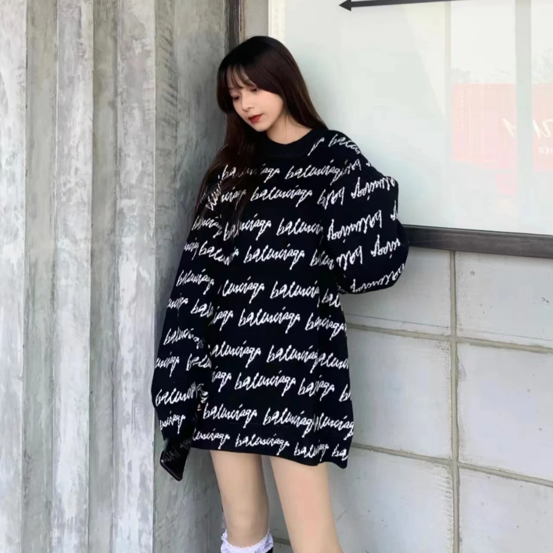全新未使用  Balenciaga 圆领满logo针织长袖/XS/公价15000