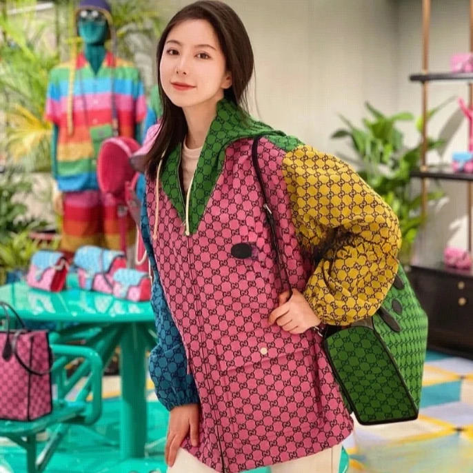 全新未使用 GUCCI/古驰 满印连帽长袖 粉色/46