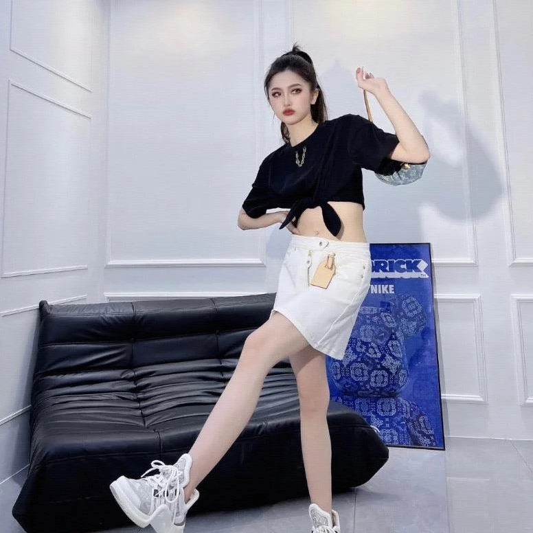 全新未使用 LouisVuitton/路易威登 圆领短袖上装 黑色/L