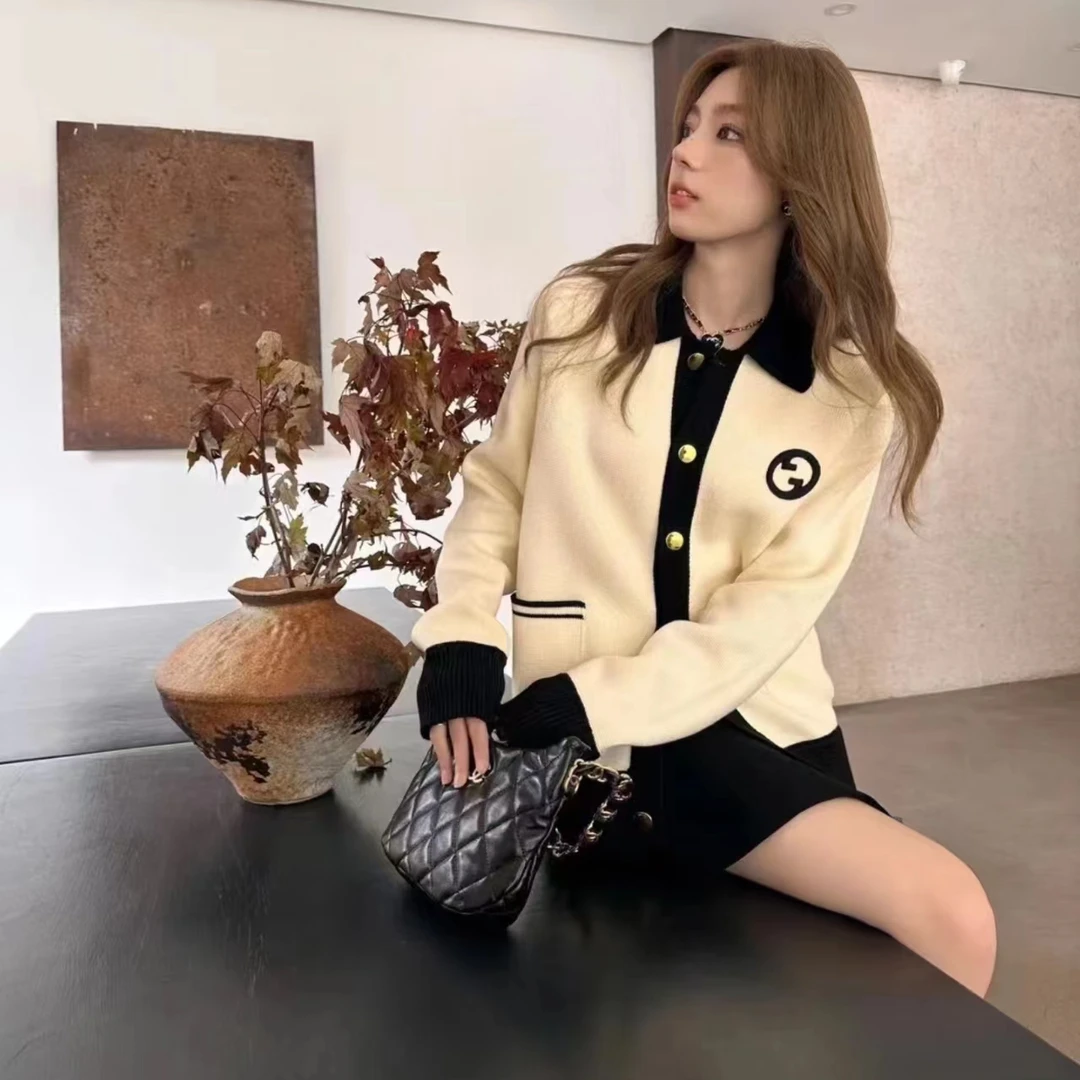 全新未使用 Gucci贴饰翻领纽扣长袖外套/XXS码/公价22000