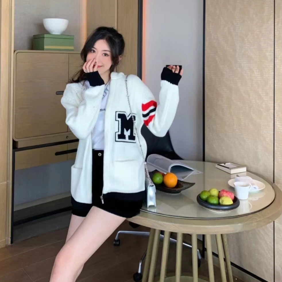 全新未使用 MIU MIU/缪缪 条纹连帽羊毛开衫外套/40码