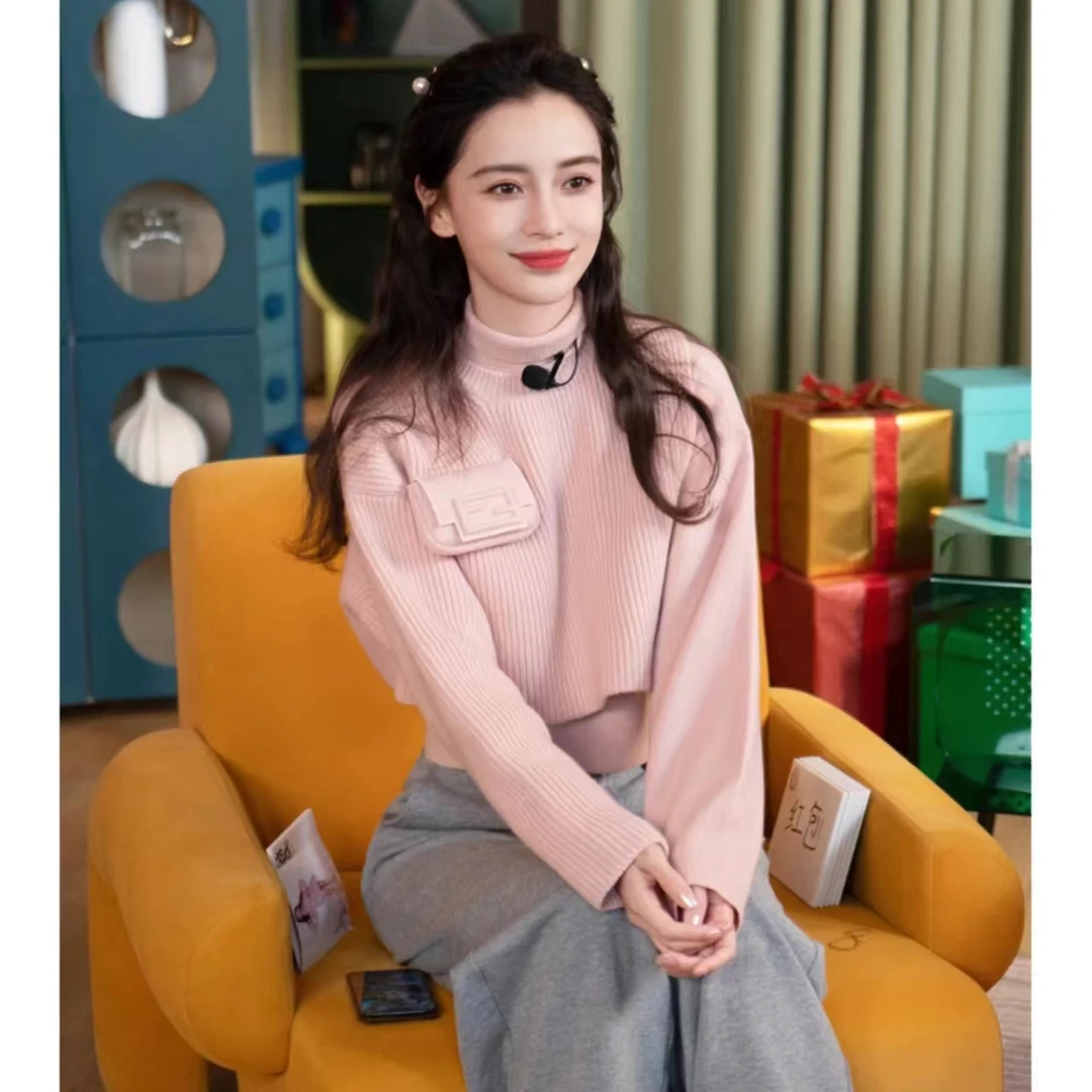 全新未使用 FENDI/芬迪 Fendi 高领两件套套装/42码