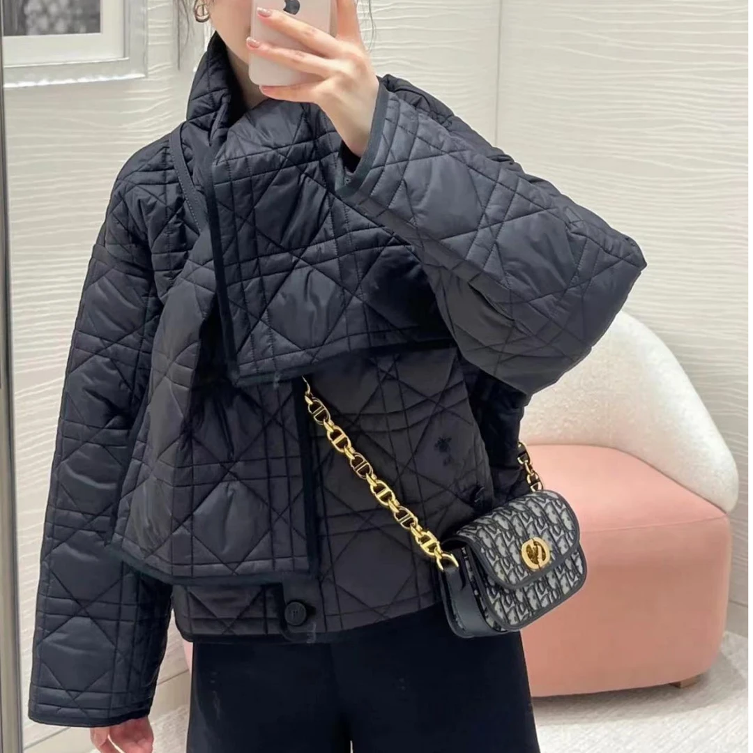 全新未使用 DIOR/迪奥 纯色单排扣短款大衣 黑色/36