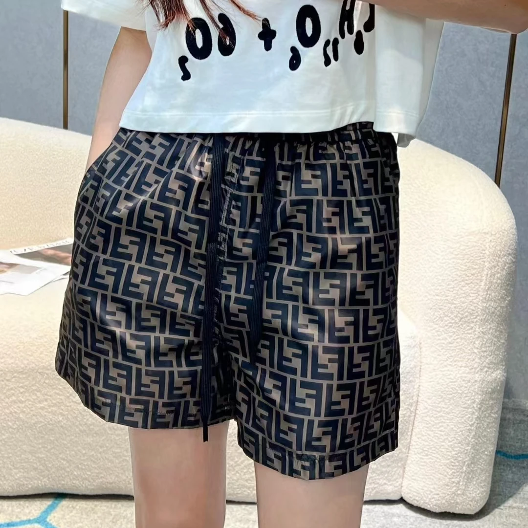 全新未使用 FENDI/芬迪  Logo满印花休闲短裤/46-52