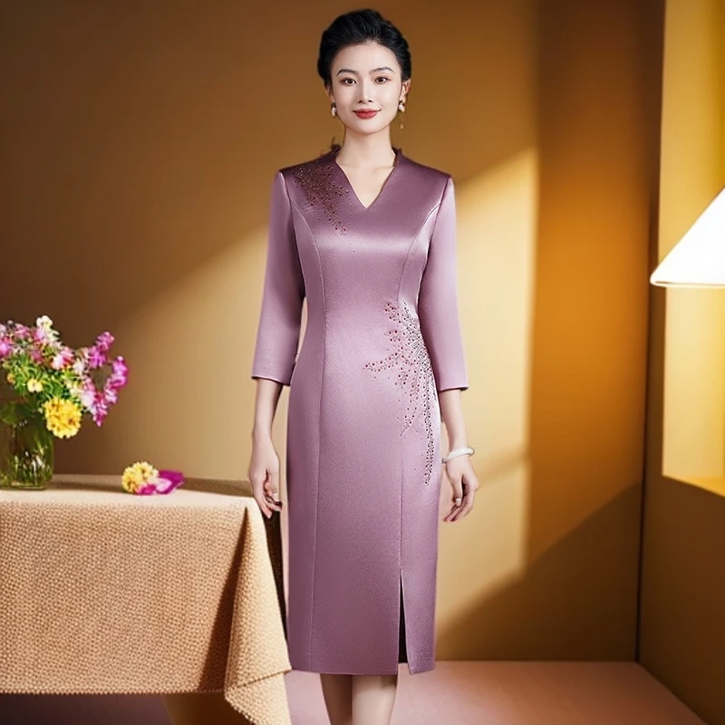 高贵喜婆婆婚宴旗袍中式婚礼妈妈礼服连衣裙2024新款修身时尚裙子