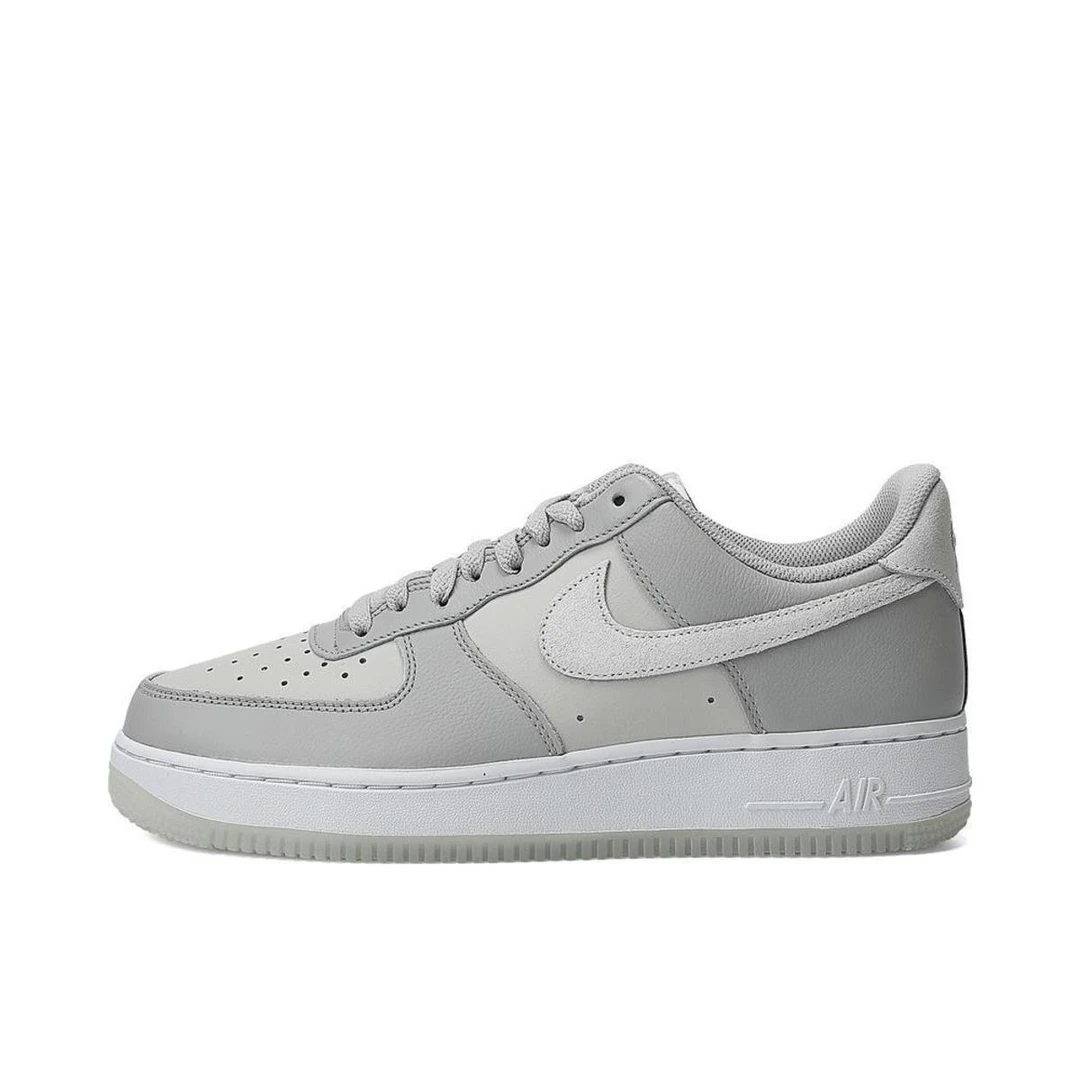 Nike耐克AIR FORCE 1  07 LV8低帮男子板鞋FN5832-001