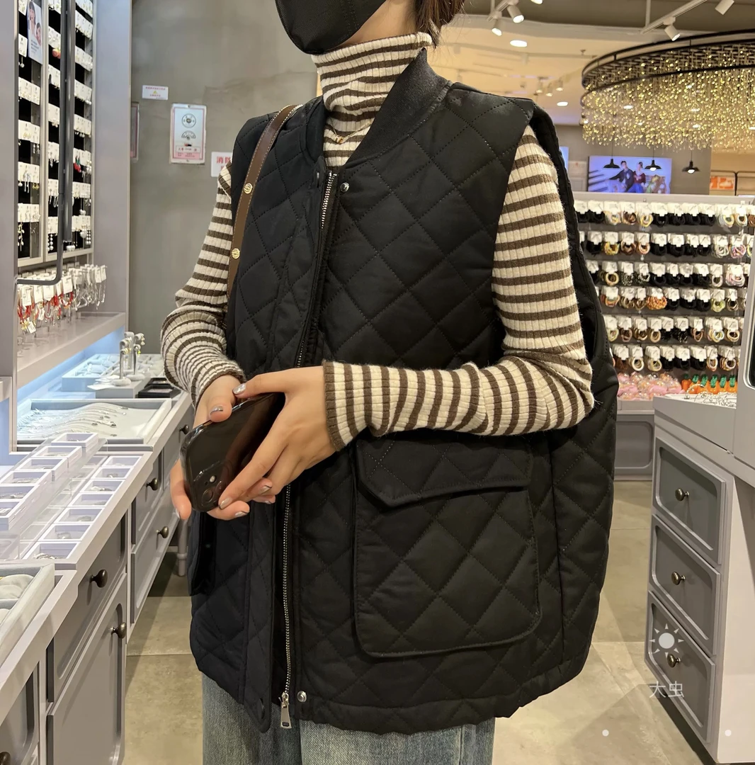 大码女装菱格马甲2024秋冬新款韩版宽松坎肩简约洋气加棉马夹外搭