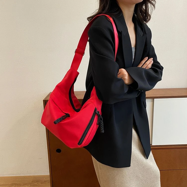 时尚通勤大容量单肩包包女2023新款秋冬休闲百搭托特包韩版腋下包