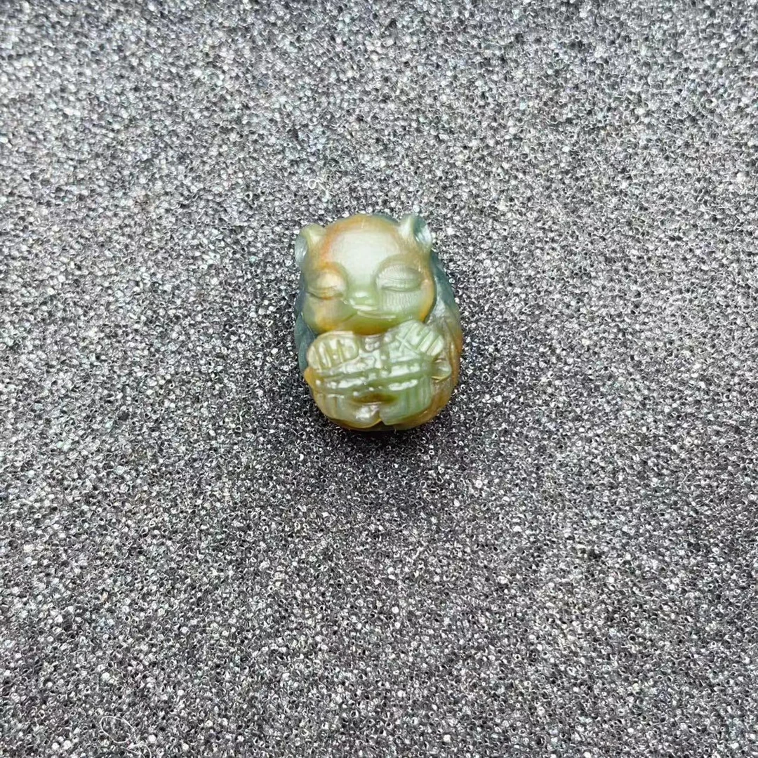 阿拉善彩玉萌宠吊坠